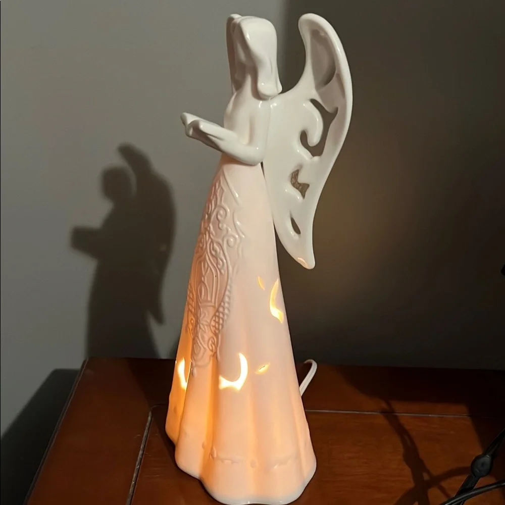Napco Angel Lamp Figure Reading Ivory Ceramic Cut Out Light Up Religious Plug In - Picture 2 of 6